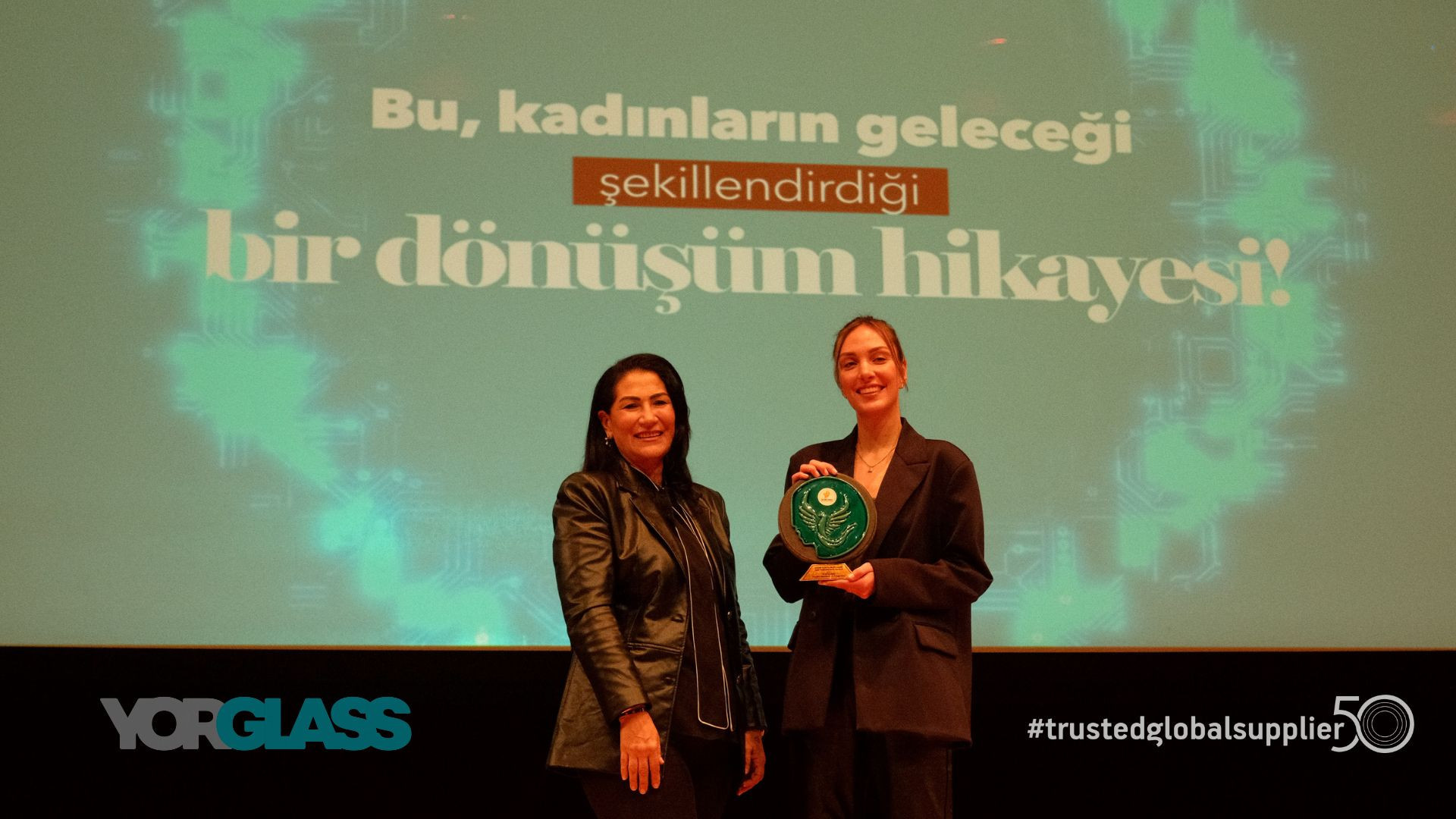 Yorglass Honored at the Women-Friendly Brands Platform Awards